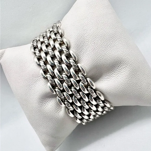 David Yurman Thoroughbred 3-Row Cuff Bracelet - Picture 5 of 16